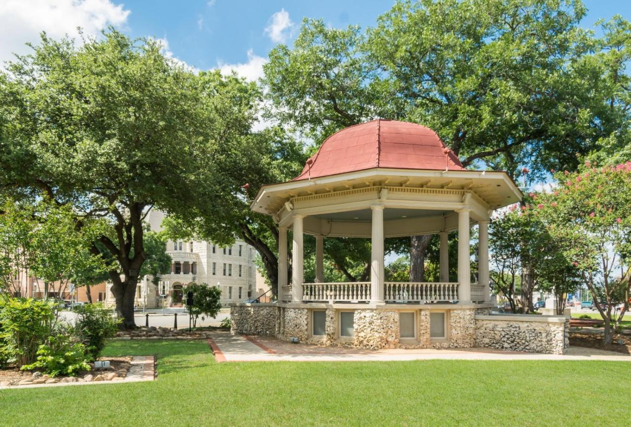 Urban Bungalow Ww C301 New Braunfels Exterior foto